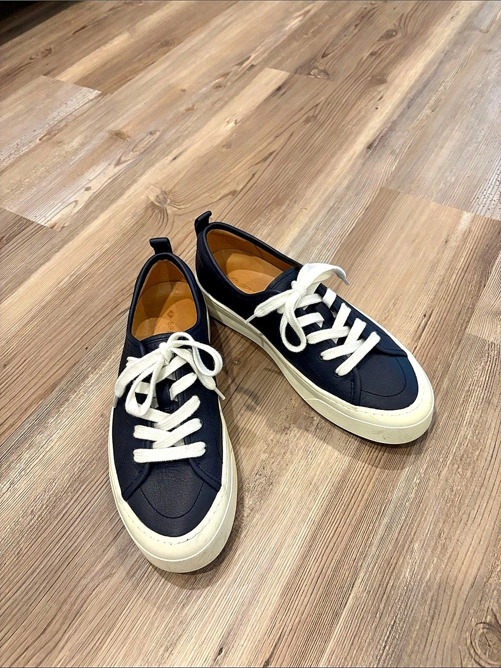 Sperry Crest Vibe Platform Leather Sneaker Sneakers Navy & Cream US 7.5